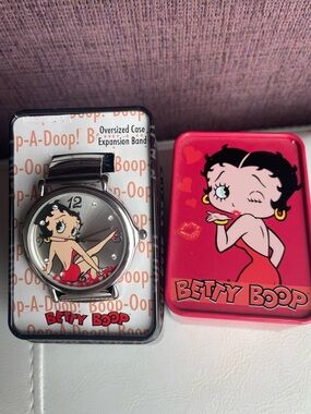 Betty Boop Silver Watch with Pink / Red / Black Tin